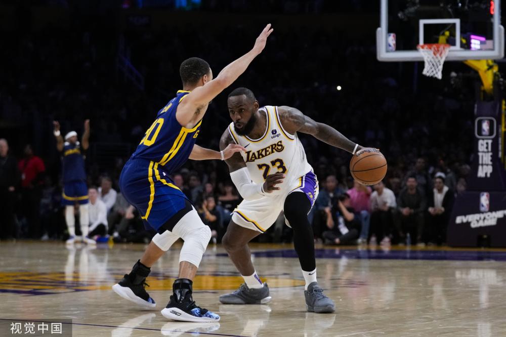 球员决定 球员决定