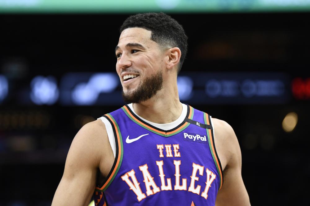 万镑相比 万镑相比