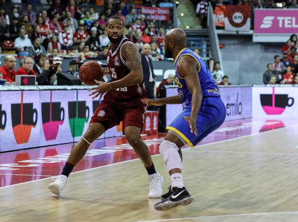 的双重语境 的双重语境